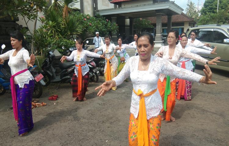 Hari raya Saraswati